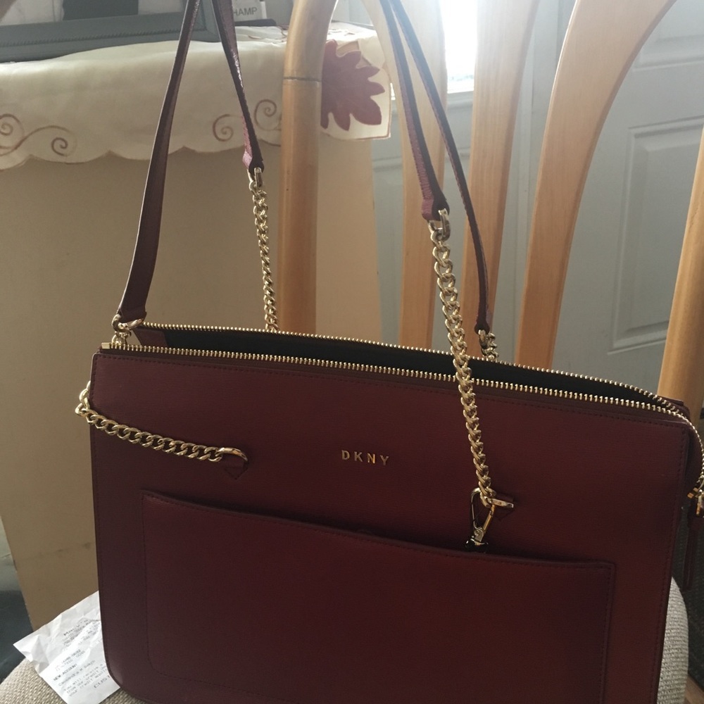 Tote dkny